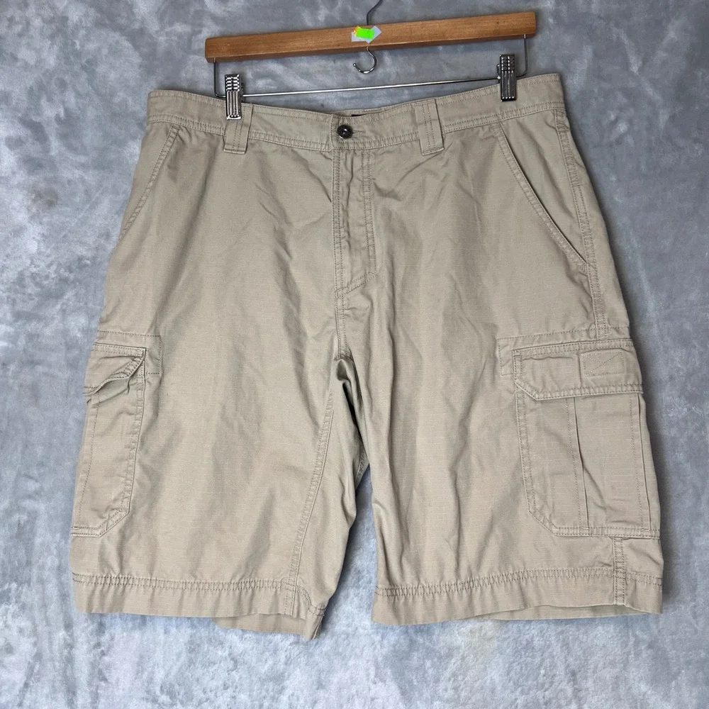 The North Face Mens Ripstop Cargo‎ Shorts Khaki Tan Hiking Outdoor Size 38